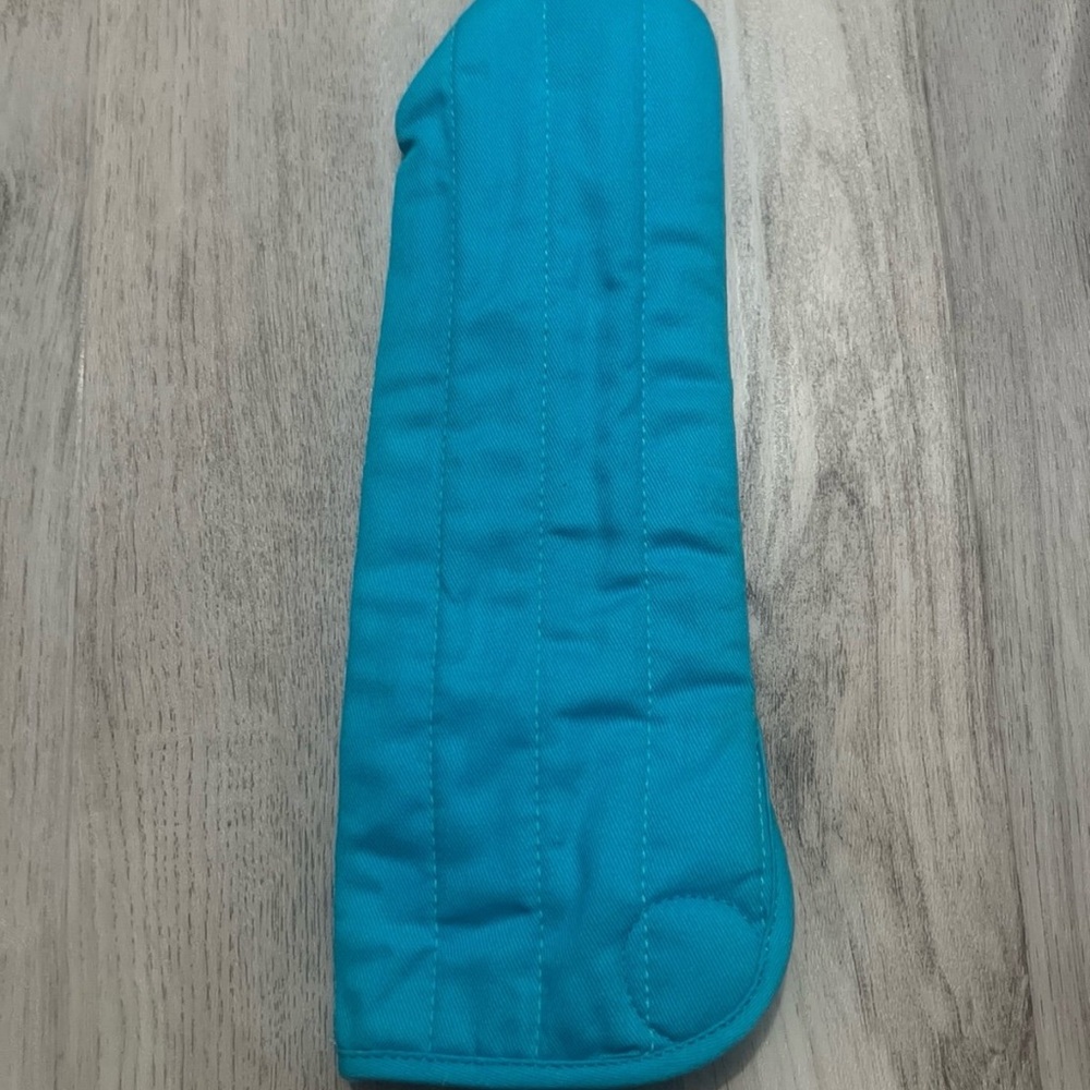 Turquoise Quilted Fabric hot tool Cover